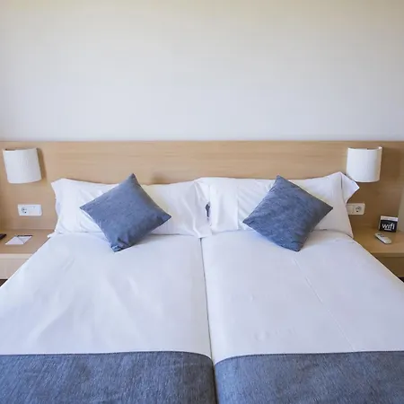 Alda Triskel Hotell 3*
