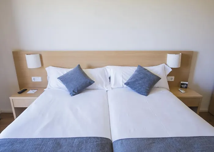 Alda Triskel Hotel 3*