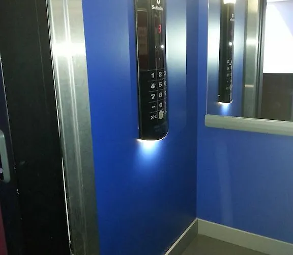 Alda Triskel Hotell 3*